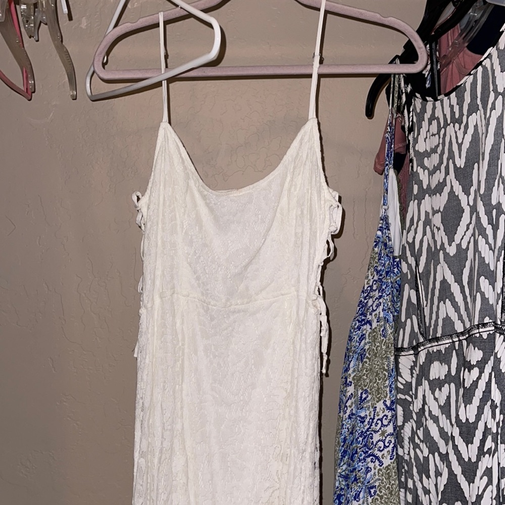 Hollister white lace dress. Size M.